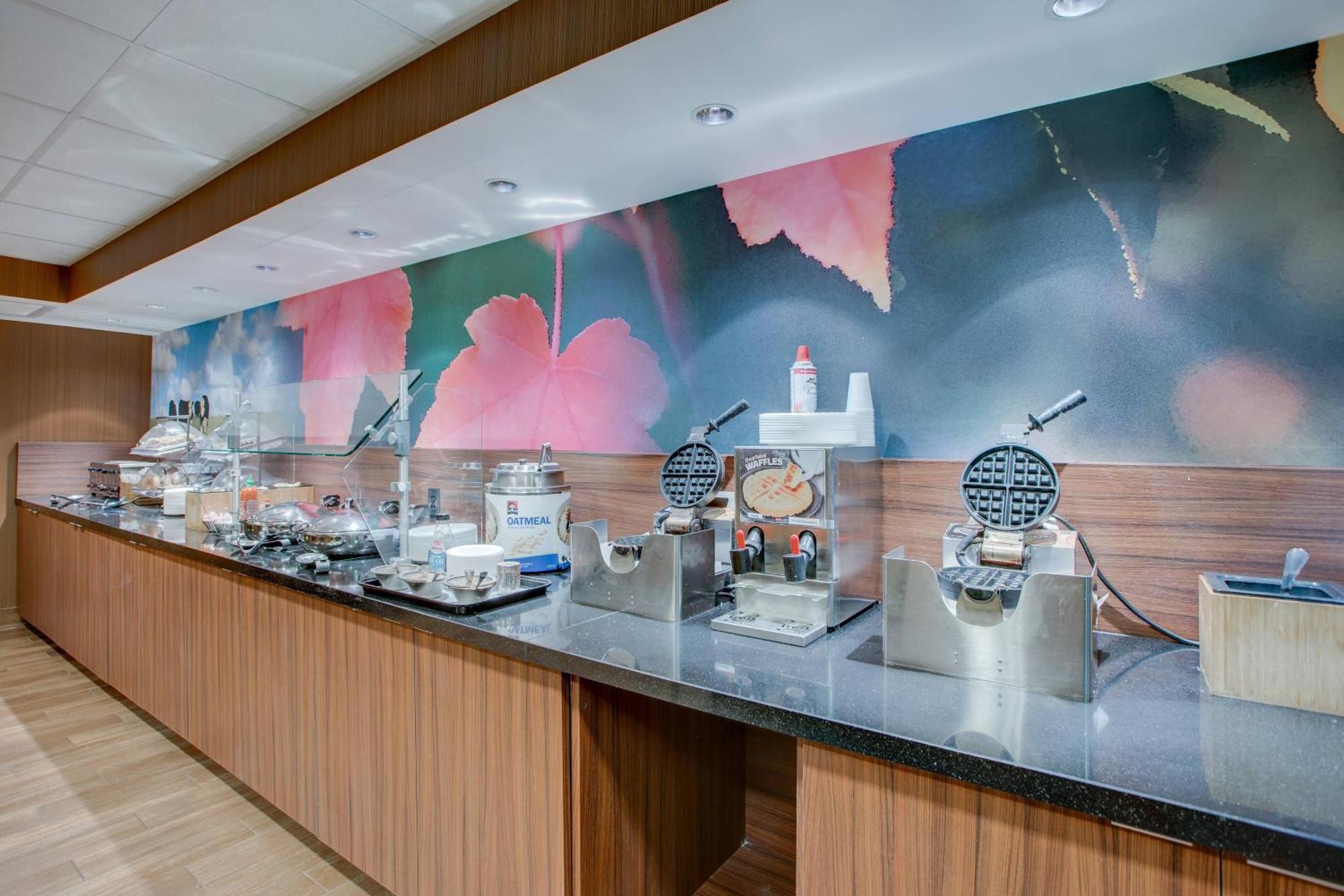 Fairfield Inn By Marriott Amesbury Exterior photo