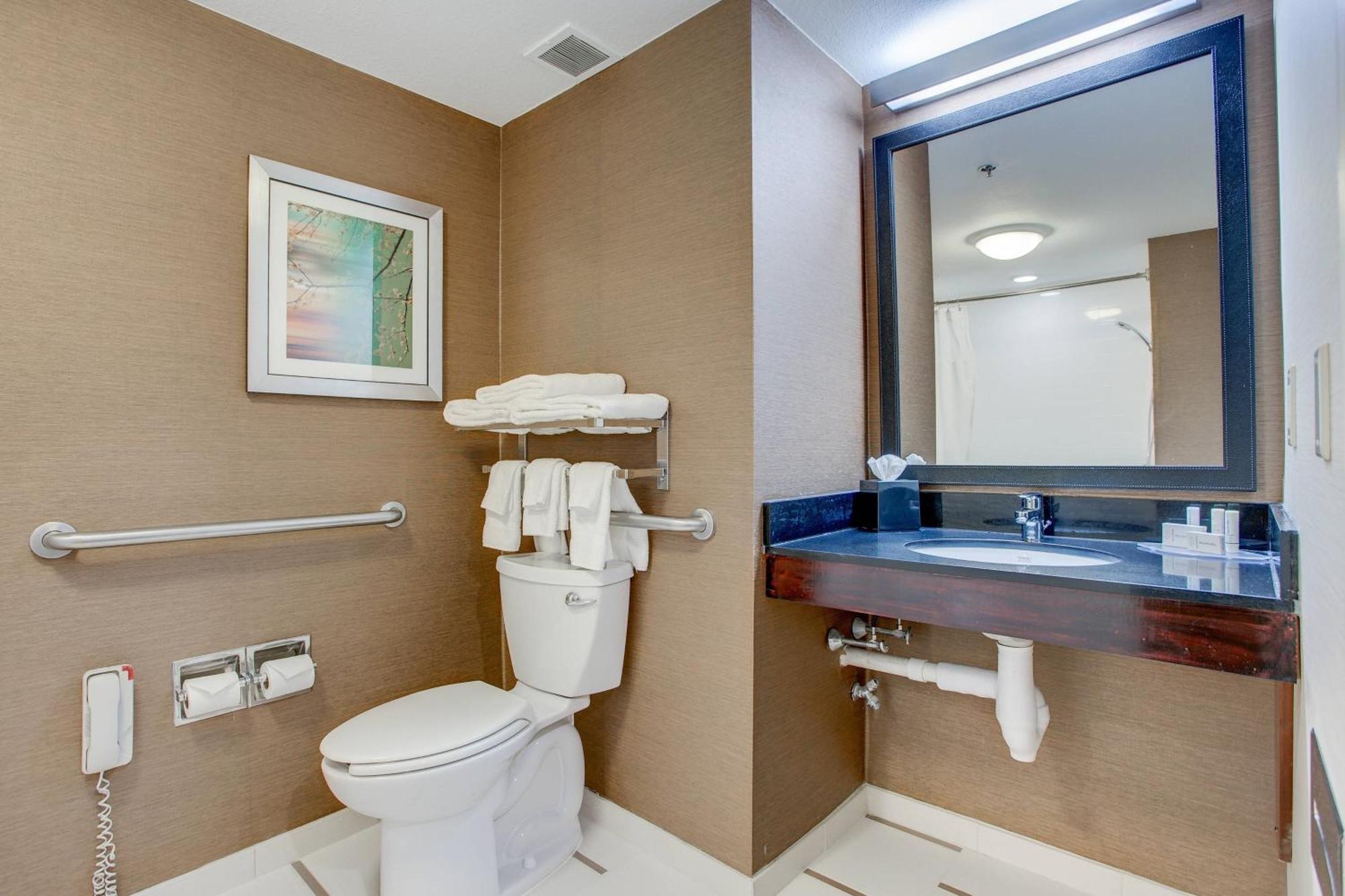 Fairfield Inn By Marriott Amesbury Exterior photo