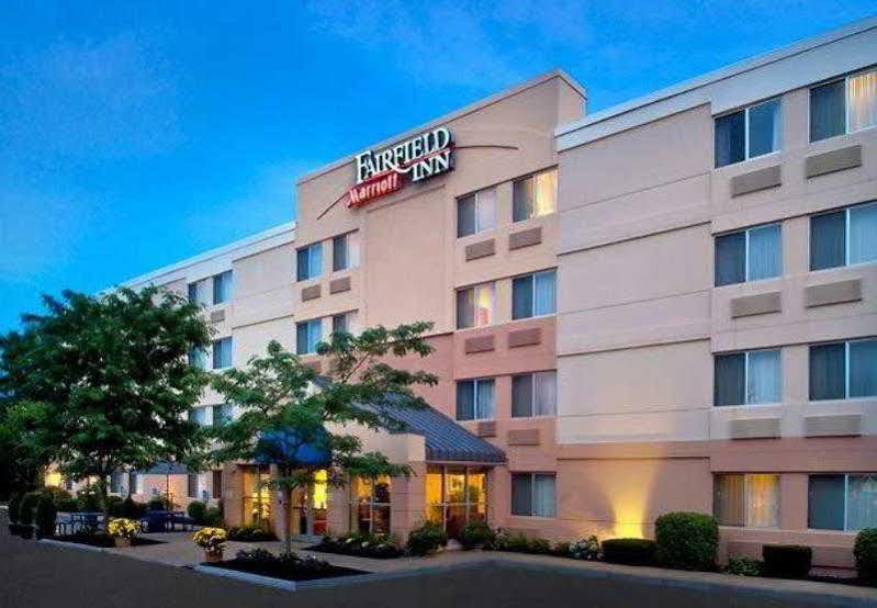 Fairfield Inn By Marriott Amesbury Exterior photo
